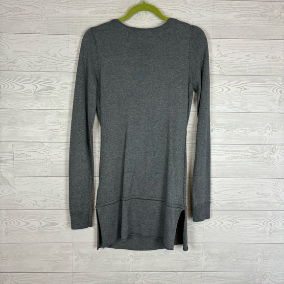 LIN JEANS LIU JO GRAY LONG SLEEVE TOP CARDIGAN ITALY SIZE SMALL SWEATER SILK - Picture 7 of 10